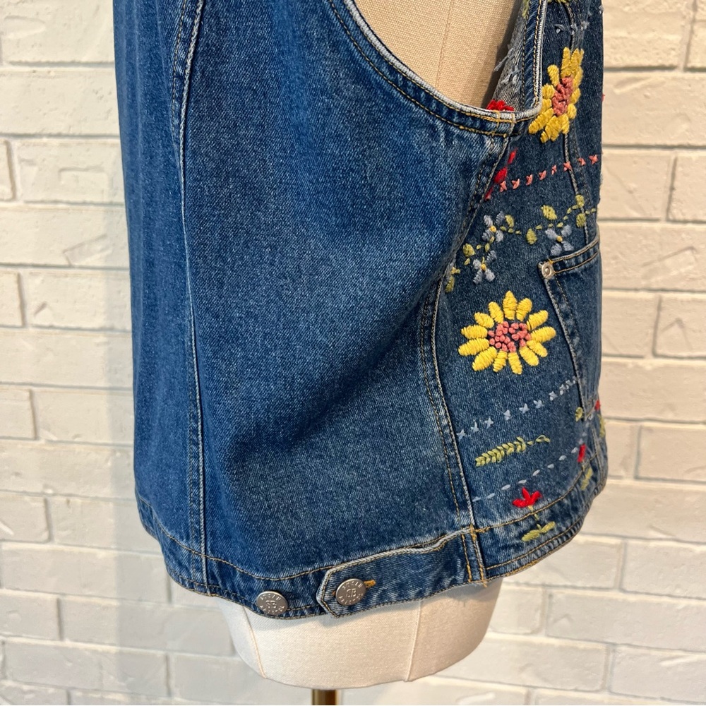 Vintage 90s y2k Susan Bristol Embroidered Denim Vest women’s M - Picture 6 of 8